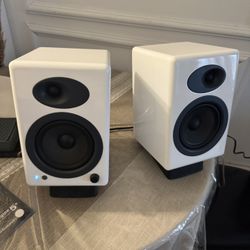 Audio Engine A5+ Speaker System 