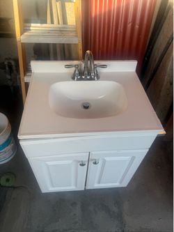 Bathroom sink