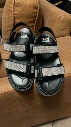 Girls Sandals Size 2