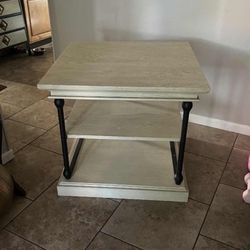 1 Large End Table