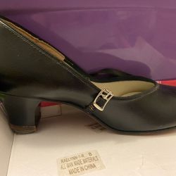 Ladies Tap Shoes 