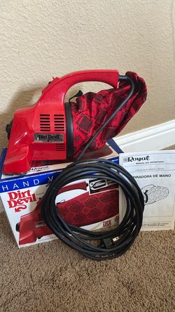 Dirt Devil Hand Vacuum with Box and Manual