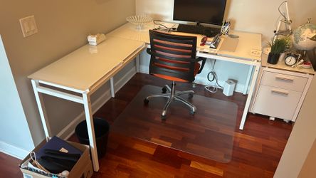 L shaped desk