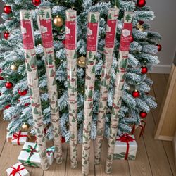 Holiday Gift Wrap Rolls – Set of 6