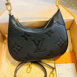 Louis Vuitton Bag $ 1 3 0