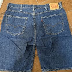 Levi’s Men Shorts -40W  505