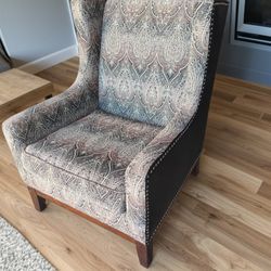 Beautiful Accent Chair 