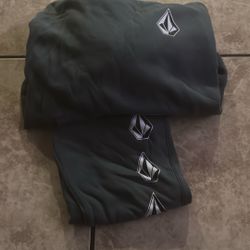 Volcom Sweatsuit