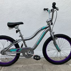 Schwinn. Astrid. Kids bike. 20 inch tires