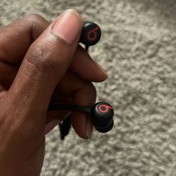 Beats Earbuds 