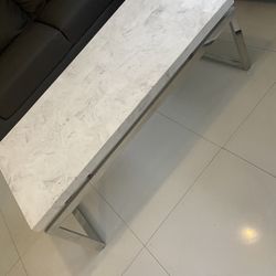  Coffee Table And 1 End Table 