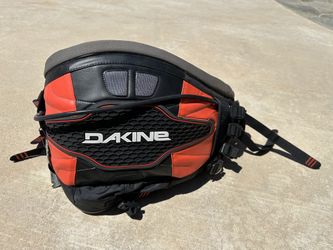 Dakine Harness