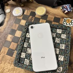Iphone 8 64Gb Silver Unlocked
