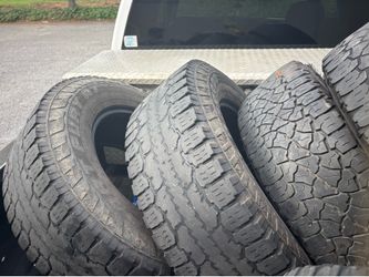 Set of 5 275/70R18s