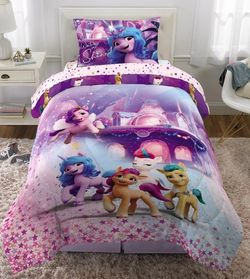 Comforter With Pillow Case. And 6 Toys Of My Little Pony