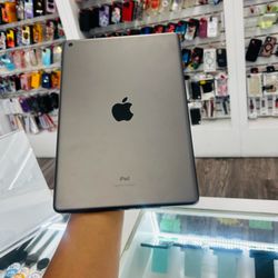 iPad 7 th 32 gb