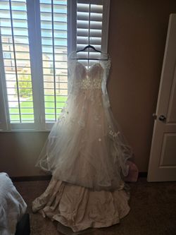 Wedding dress size 14-18