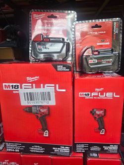 Milwaukee combo Impact, drill and battery 5.0