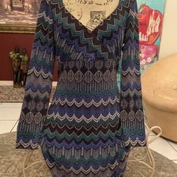 Stunning Party Dress Size 12 Or Fits Size XL 💙💜