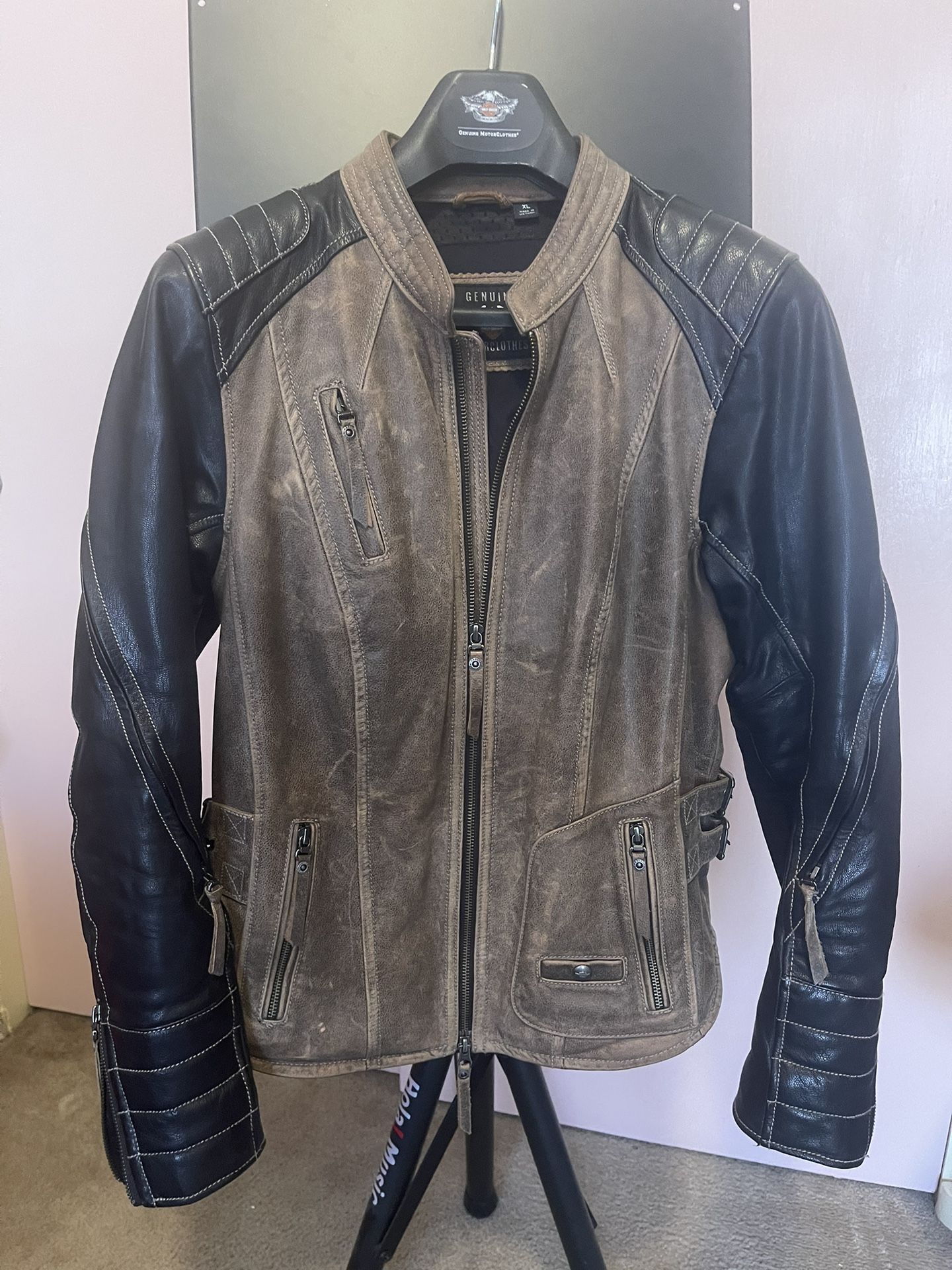 Harley Davidson Ladies Leather Riding Jacket