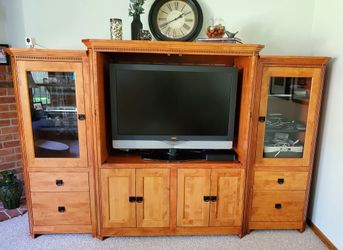 FREE Entertainment Center