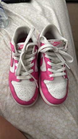 Pink dunks 3y