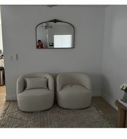 Boucle ivory/white sofas