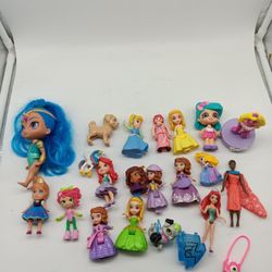 Mixed Lot Of Of 22 Toy Girl Figurines. Princess , Monster High Accessories (Read