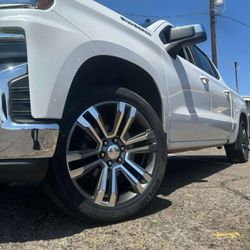 22x9 6x139 GMC RINES Y LLANTAS 305/40/22 APLUS HT