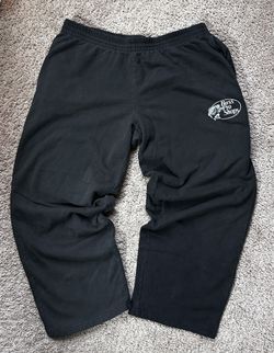 Vintage Bass Pro Shops Sweats