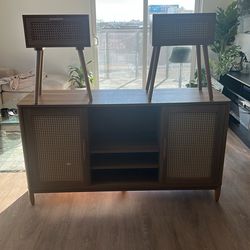 Dresser And End Tables