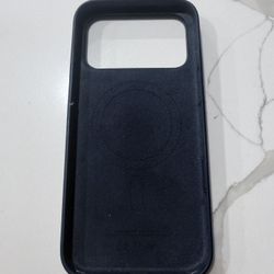 Apple - Silicone Case with MagSafe For Apple Iphone 17 PRO MAX Blue (USED)