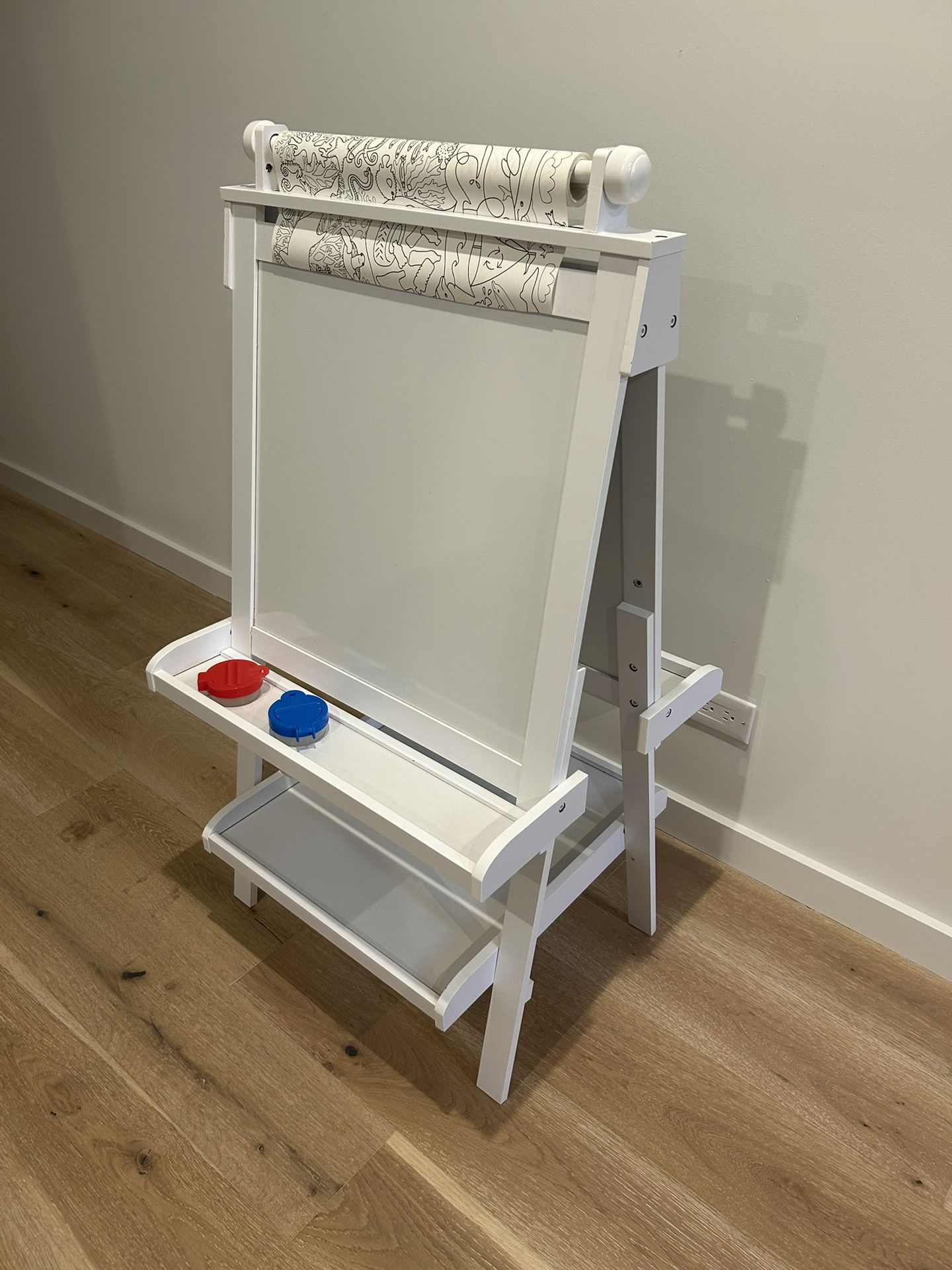Kidcraft Art Easel