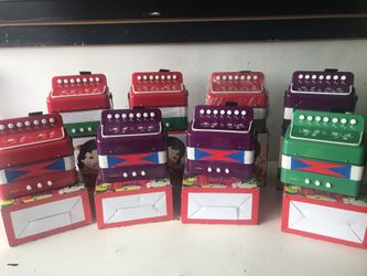acordeon de nino y flautas