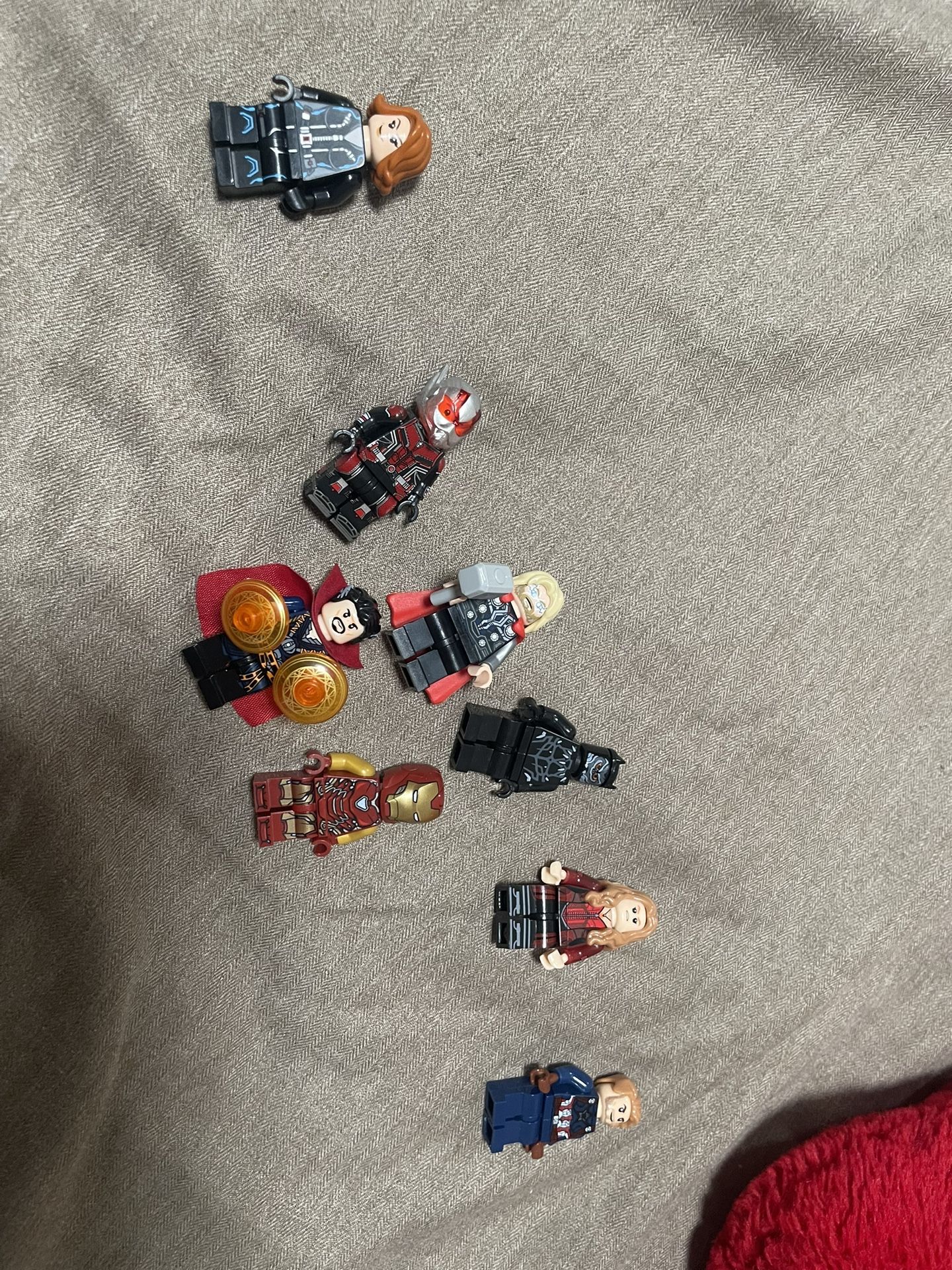 Avengers Minifigure Lot