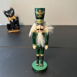 Vintage 1990s Green Nutcracker Austrian Soldier Wooden Christmas Holiday Mantle 6.25”