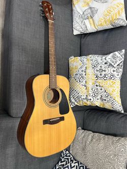 Fender acoustic DG8S Net