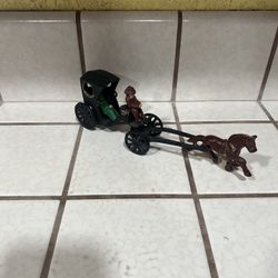 Antique Horse Carriage 