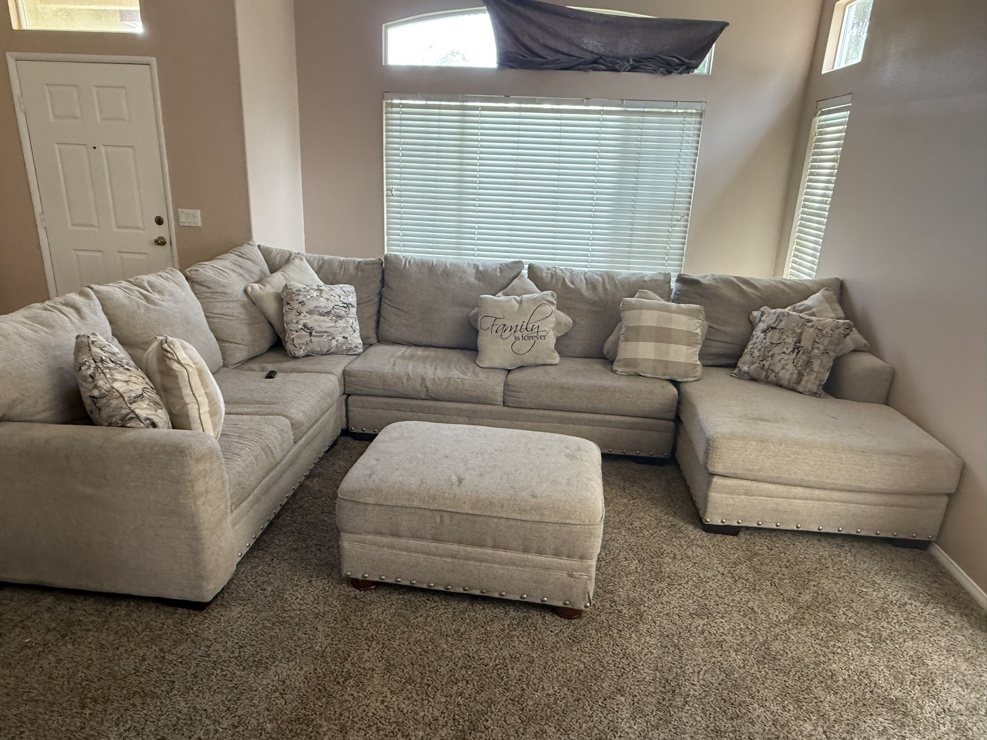 Couch Sectional