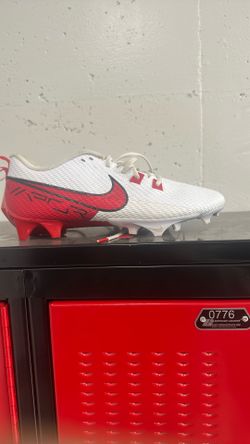 Nike Vapor Cleats (worn once)