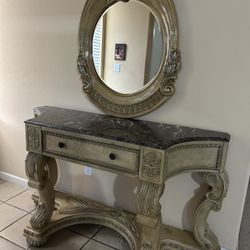 Entrance Table With Mirror 