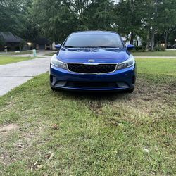 Manual 2017 Kia Forte Lx Only 103k Miles 