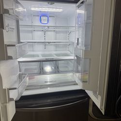 L.G. REFRIGERATOR EVERYTHING GOOD