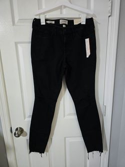 Universal Thread Black Skinny Jeans with Raw Hem