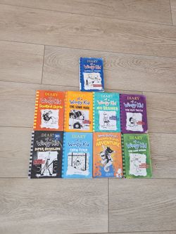 Diary of a wimpy kid books