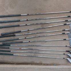 GOLF CLUBS—-GREAT DEAL $45