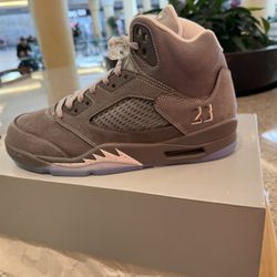 Jordan Retro 5 Wolf Gray
