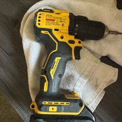 Dewalt Atomic Drill With Charger
