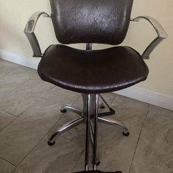 Studio Chair