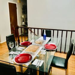 Moderno Juego De Comedor De Oportunidad